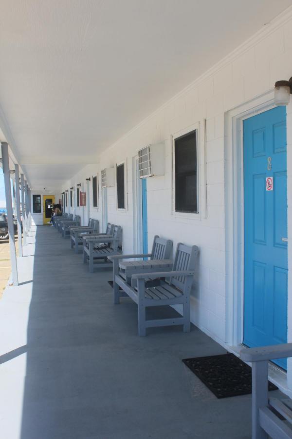 Sand Dollar Motel Атлантик Бийч Екстериор снимка