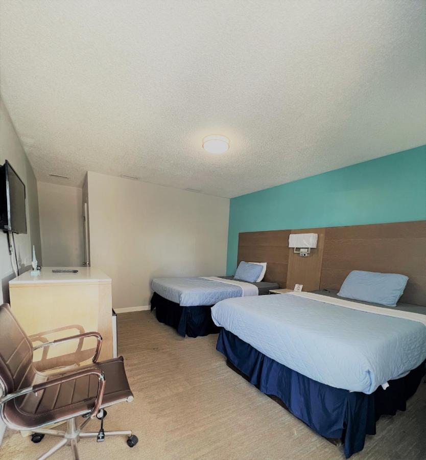 Sand Dollar Motel Атлантик Бийч Екстериор снимка