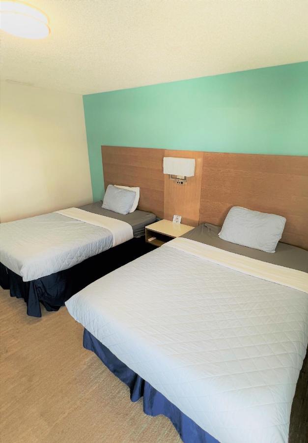 Sand Dollar Motel Атлантик Бийч Екстериор снимка